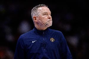 掘金本赛季被五支东部球队横扫：奇才、公牛、绿军、尼克斯、骑士