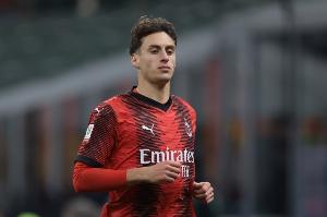 乐鱼体育官网-迪马济奥：维罗纳正评估租借米兰后卫F-泰拉恰诺